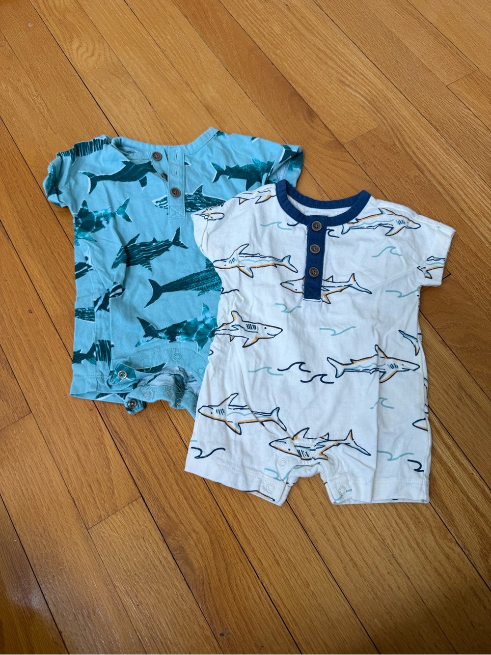 Old Navy set of 2 0-3 month Short Sleeve Shark Rompers